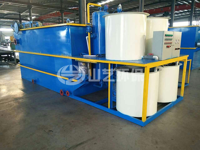 廢水處理設(shè)備.jpg 廢水處理設(shè)備.jpg